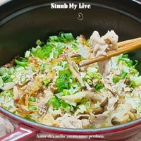可能是粥、豆腐、麵、拉麵、炒飯和文字的圖像