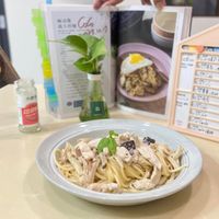 可能是義大利麵、豆腐和文字的圖像