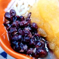 可能是粥、麵和甜點的圖像