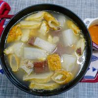 可能是豆腐、麵和粥的圖像