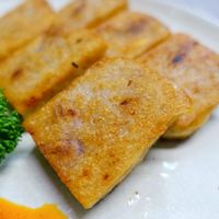 可能是豆腐和壽司的圖像