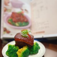 未提供相片說明。
