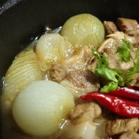 可能是燉小牛膝的圖像
