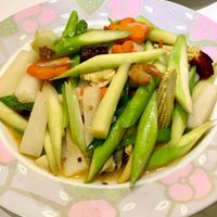 未提供相片說明。