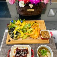 未提供相片說明。