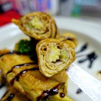 可能是食物和室內的圖像