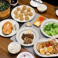 可能是食物和室內的圖像