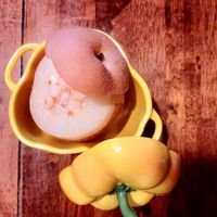 可能是食物和室內的圖像
