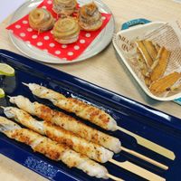 可能是食物和室內的圖像