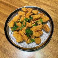 可能是食物和室內的圖像