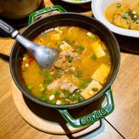 可能是食物和室內的圖像