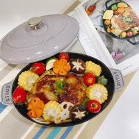 可能是食物和室內的圖像