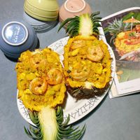 可能是食物和室內的圖像