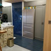 可能是家具和室內的圖像