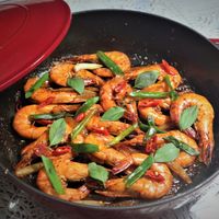可能是食物和室內的圖像