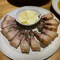 可能是食物和室內的圖像