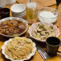 可能是食物和室內的圖像