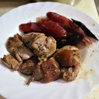 可能是食物和室內的圖像