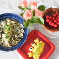 可能是食物和室內的圖像