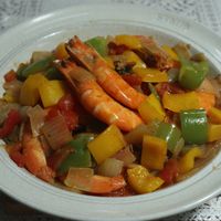 可能是食物和室內的圖像