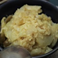 可能是食物和室內的圖像
