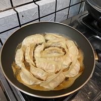 可能是食物和室內的圖像