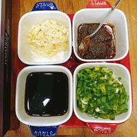 未提供相片說明。