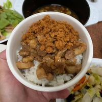 未提供相片說明。
