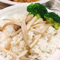 未提供相片說明。