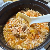 可能是豆腐、西班牙大鍋飯和字母湯的圖像