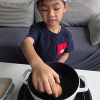 可能是 1 人和文字的圖像