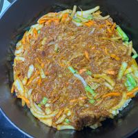 可能是炒麵、拉麵和麵的圖像