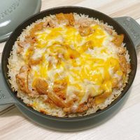 可能是牧羊人派和炒飯的圖像