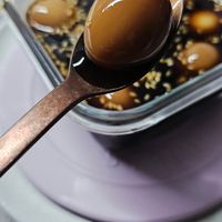 可能是甜點、蛋黃和文字的圖像