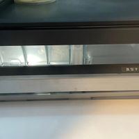 可能是抽油煙機和顯示的文字是「真空チルド 真空チルド1：3 ールド」的圖像