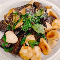 可能是豆腐、香菇和羊肚蕈菇的圖像