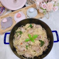 可能是麵、義大利麵和文字的圖像