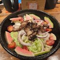 可能是水波蛋、拉麵、西瓜和文字的圖像