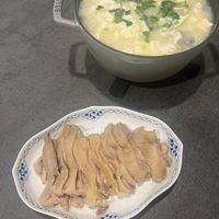 可能是拉麵、粥和豆腐的圖像