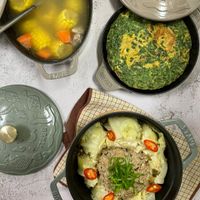 可能是豆腐、燉小牛膝、北非小米飯和粥的圖像