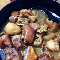 可能是豆腐、香菇和火鍋的圖像