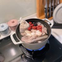可能是豆腐、火鍋和文字的圖像