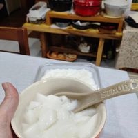 可能是豆腐、粥、椰子和甜點的圖像