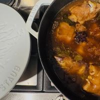可能是燉小牛膝的圖像
