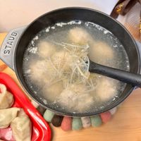 可能是麵和拉麵的圖像