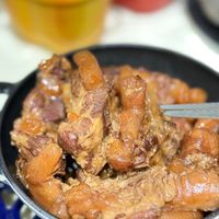 可能是燉小牛膝的圖像