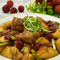 可能是龍眼和文字的圖像