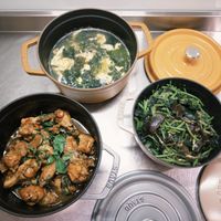 可能是燉小牛膝和豆腐的圖像