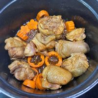 可能是燉小牛膝的圖像