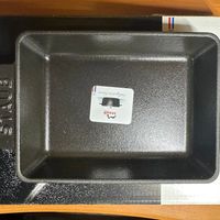 可能是鬆餅機和文字的圖像